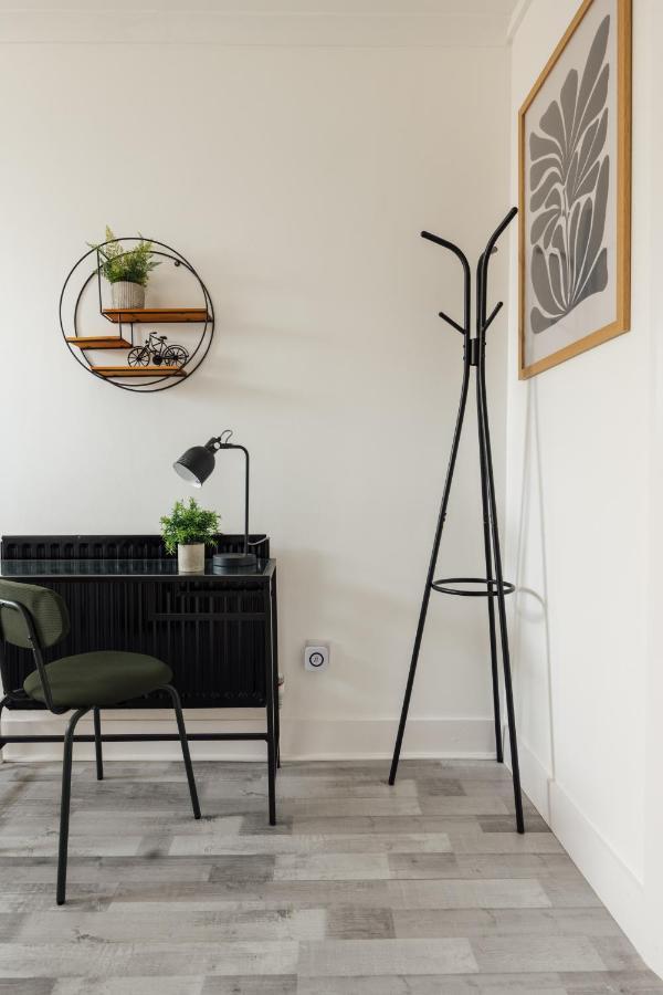 Stunning & Stylish 2 Bed Flat In West London Lägenhet Exteriör bild