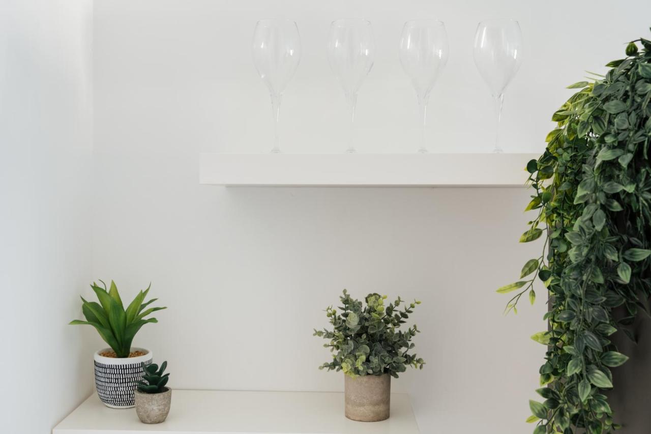 Stunning & Stylish 2 Bed Flat In West London Lägenhet Exteriör bild